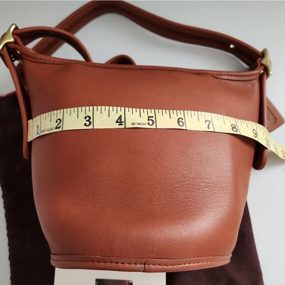 VINTAGE Coach Maggie Duffle Bag In British Tan NEW - Picture 8 of 16